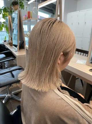 ミディアム カラー レイヤーパーマ/ ショートパーマ/横浜のヘアスタイル