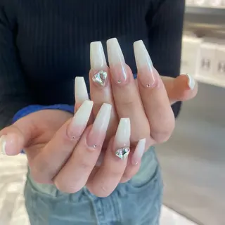 ネイル クルミ/ 💕ワンホンネイルのネイルデザイン