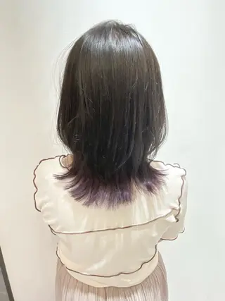 ミディアム カラー 🐺ウルフ/レイヤー 似合わせ‎🤍沙羅のヘアスタイル