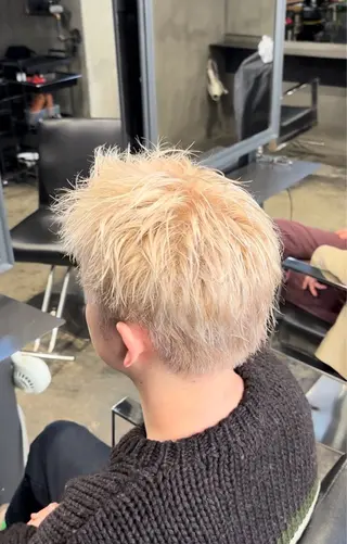 ショート カラー メンズ 川尻 竜正のヘアスタイル