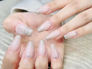 ネイル Salute本店 森崎友紀恵のネイルデザイン