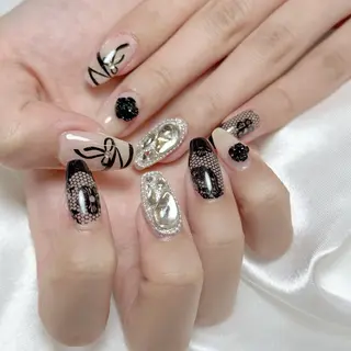 ネイル fein. miku🎀🍼のネイルデザイン