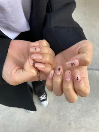 ネイル kana/モード ・グランジ໒꒱のネイルデザイン