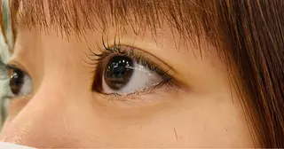 マツエク・マツパ 美容しょうへいの店所属・吉川 茉由子のマツエク・マツパデザイン