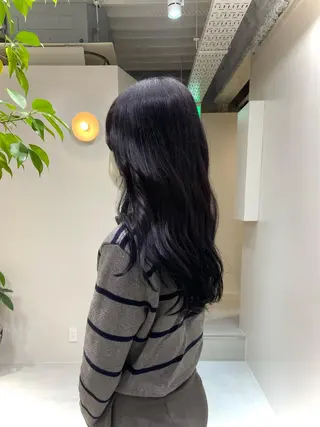 カラー ぱつっとボブ/ショ ート/タカダアスミのヘアスタイル