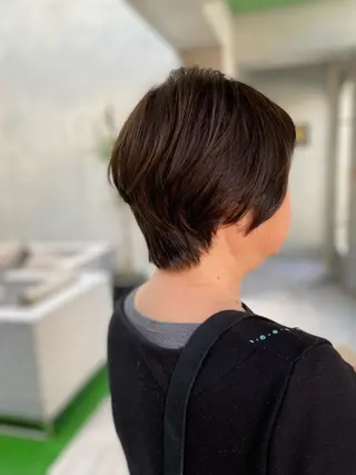 ショート LOUVRE【ルーブル】所属・柴田 久美子のヘアスタイル