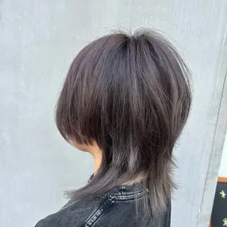 ミディアム カラー 若狭 彩花のヘアスタイル