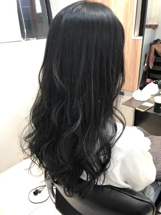 ロング カラー OFF YUYAのヘアスタイル