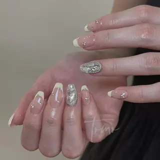 ネイル 🦋ネイルサロン ブラン🌈ゆりのネイルデザイン