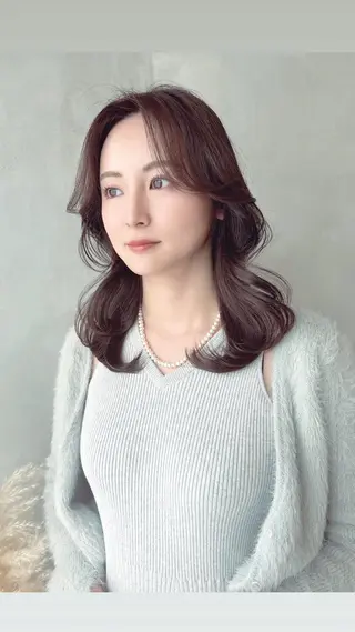 ミディアム 可児 令路のヘアスタイル