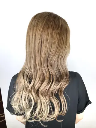 ロング カラー インナーカラー/ ストレート/奥野洸也のヘアスタイル