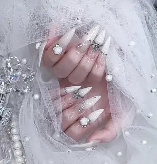 ネイル R salonのネイルデザイン