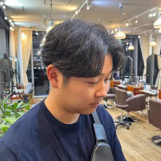 パーマ メンズ 清水 こなねのヘアスタイル