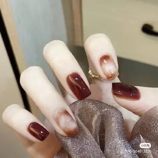 ネイル Theone栄店 伊藤のネイルデザイン