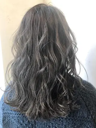 ミディアム カラー TOWA 野村　コウダイのヘアスタイル