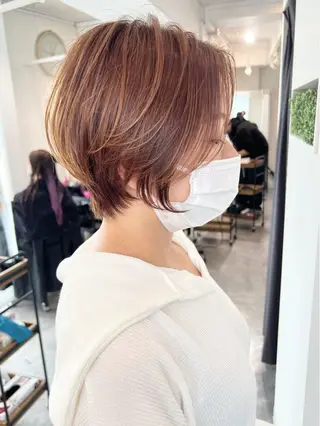 ショート レイヤー×縮毛矯正 深見 拓のヘアスタイル