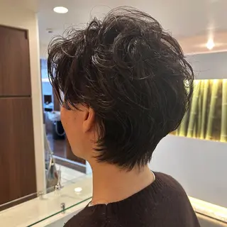 ショート カラー パーマ メンズ チーフデザイナー 若林 麻衣のヘアスタイル