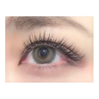 マツエク・マツパ ANNE梅田 GRACE店所属・ANNE chizuのマツエク・マツパデザイン