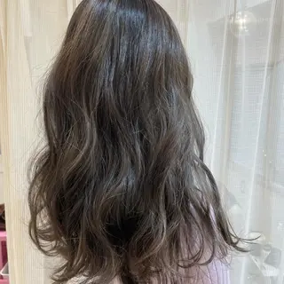 セミロング マホ/日吉/髪質改善 /レイヤー/ガーリーのヘアスタイル