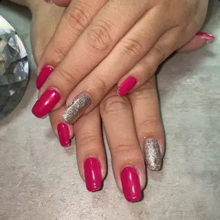 ネイル One Na1l ゆい☺︎のネイルデザイン