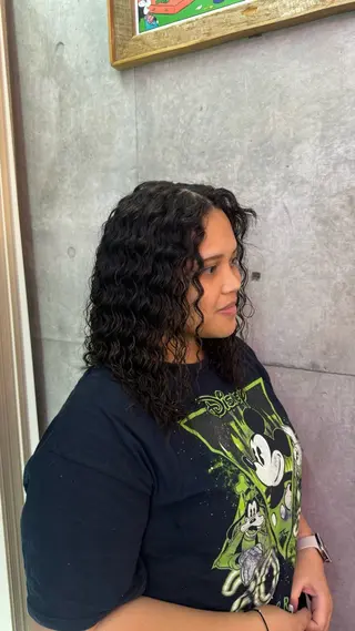 パーマ 村上 亜莉星のヘアスタイル