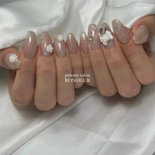ネイル BONHEUR Annaのネイルデザイン