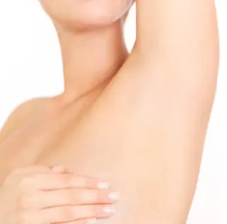 olumano（オルマノ）所属・olumano beautyの眉毛・アイブロウイメージ