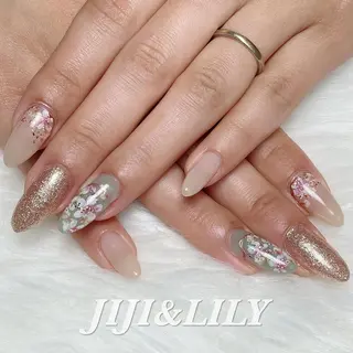 ネイル 豊田 圭子のネイルデザイン