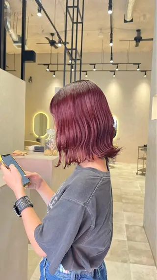 ショート DEAN豊橋店所属・🩵シオリ/透明感/ ハイトーン🩵のヘアスタイル