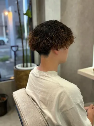 ミディアム パーマ メンズ 長谷川 湧のヘアスタイル