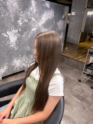 ロング カラー ハイトーンブロンド 横浜💞ミオのヘアスタイル