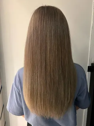 ロング カラー ヘアアレンジ TACE新宿所属・おさない りくのヘアスタイル