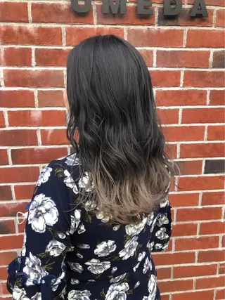 セミロング カラー 髪質改善/痛ませ ないカラー/西村航大のヘアスタイル