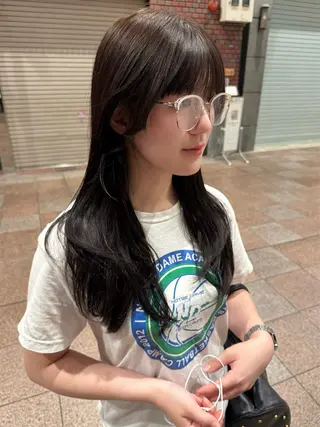ロング カラー shiomi H TARUMI森　彩華のヘアスタイル