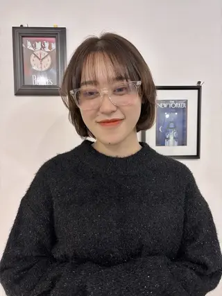 カラー NARVIS 菅田愛華のヘアスタイル