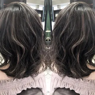 ミディアム カラー シールエクステ⭐️ オオミタクヤのヘアスタイル