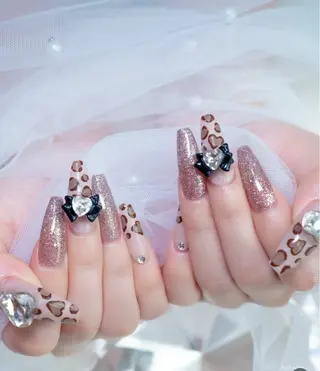 ネイル Lina所属・Hina Nailのネイルデザイン