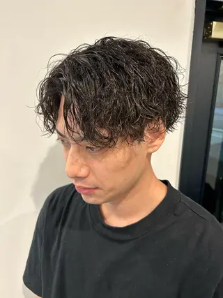 ミディアム パーマ メンズ 🔥メンズ特化🔥 塩拓巳のヘアスタイル