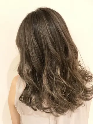 ミディアム カラー ハイライト/髪質改善 ✂️十河祐輝のヘアスタイル
