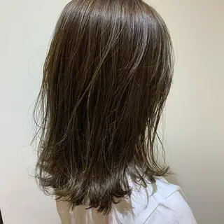 ミディアム 透明感カラー 金村真子のヘアスタイル