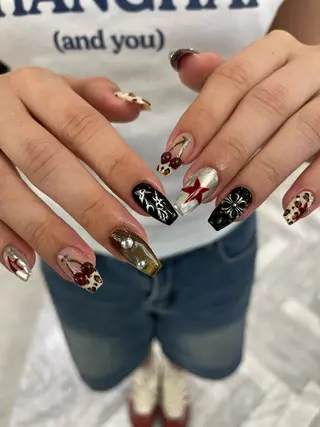 ネイル ユナ🌙 nailのネイルデザイン