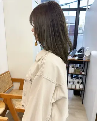 ミディアム カラー あおやぎ ななのヘアスタイル