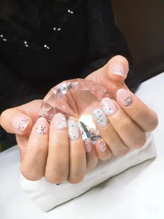 ネイル yuni所属・Nail salon yuriのネイルデザイン