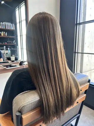 ロング カラー レイヤー/韓国/ ハッシュ/高田翼のヘアスタイル