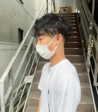 ショート パーマ メンズ スパイキーショート/ メンズヘア/hugeのヘアスタイル