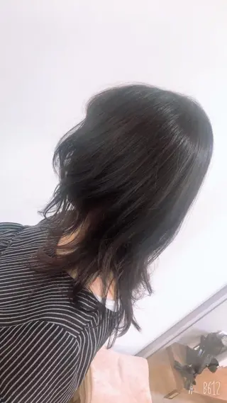 ミディアム あらい なつみのヘアスタイル