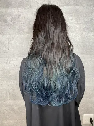 ロング カラー _WHITE 天王寺のヘアスタイル