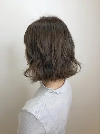 ミディアム カラー 齋藤 らいのヘアスタイル