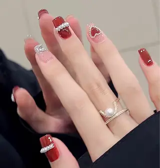 ネイル 💅E•U•B NAIL🌹所属・横浜市中区曙町 ネイルE·U·Bのネイルデザイン