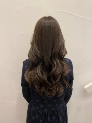 ロング カラー Ash中目黒店 榊間茜のヘアスタイル
